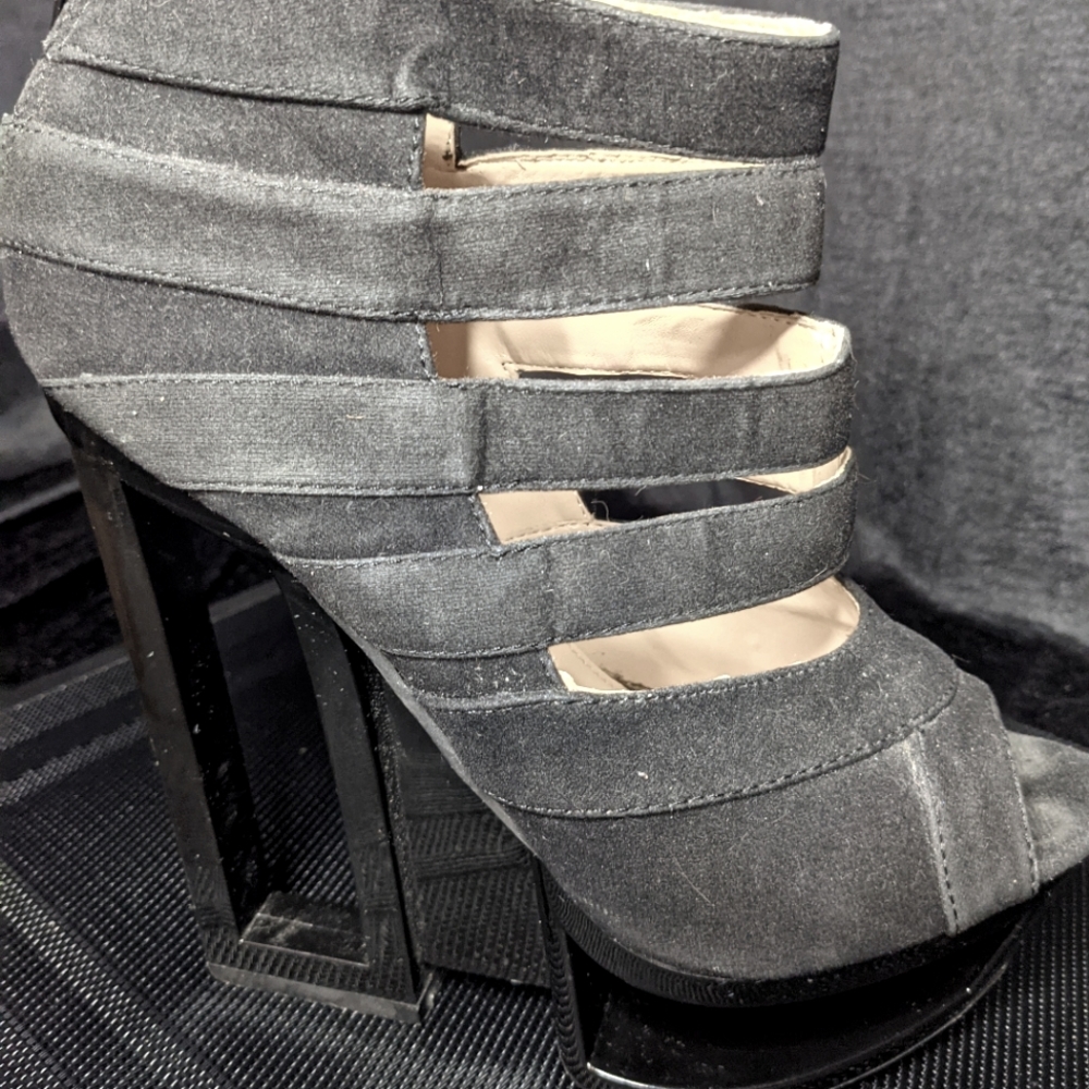 Platform Bumper Cyber Heels